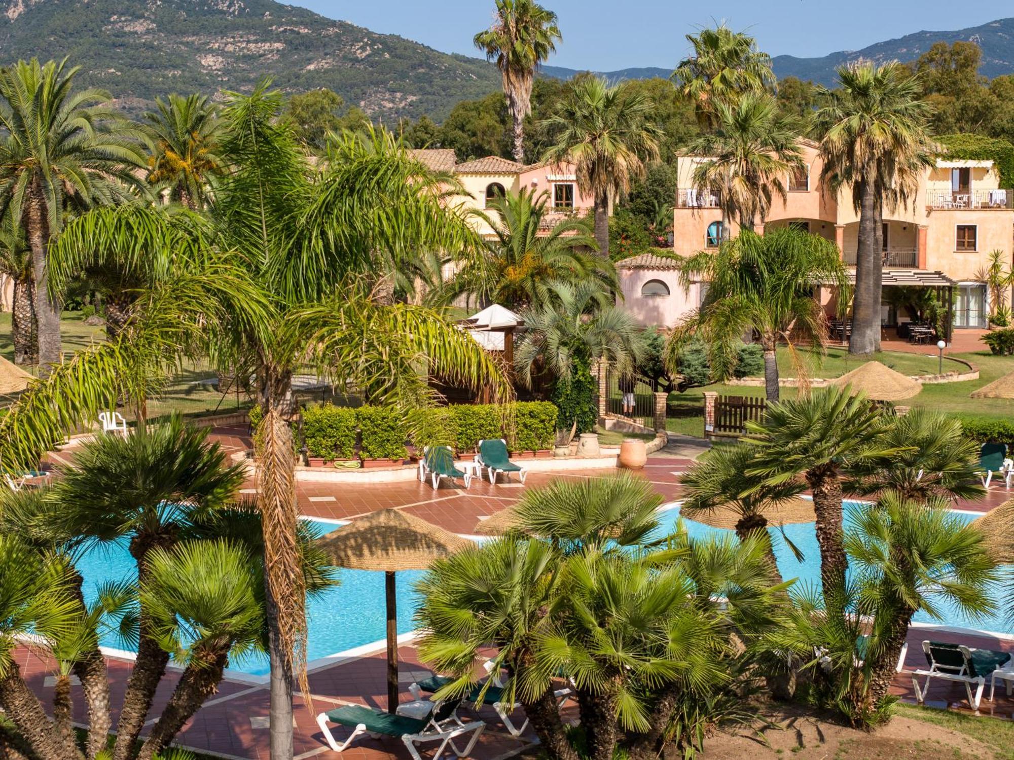 Baia Delle Palme Beach Santa Margherita di Pula Extérieur photo