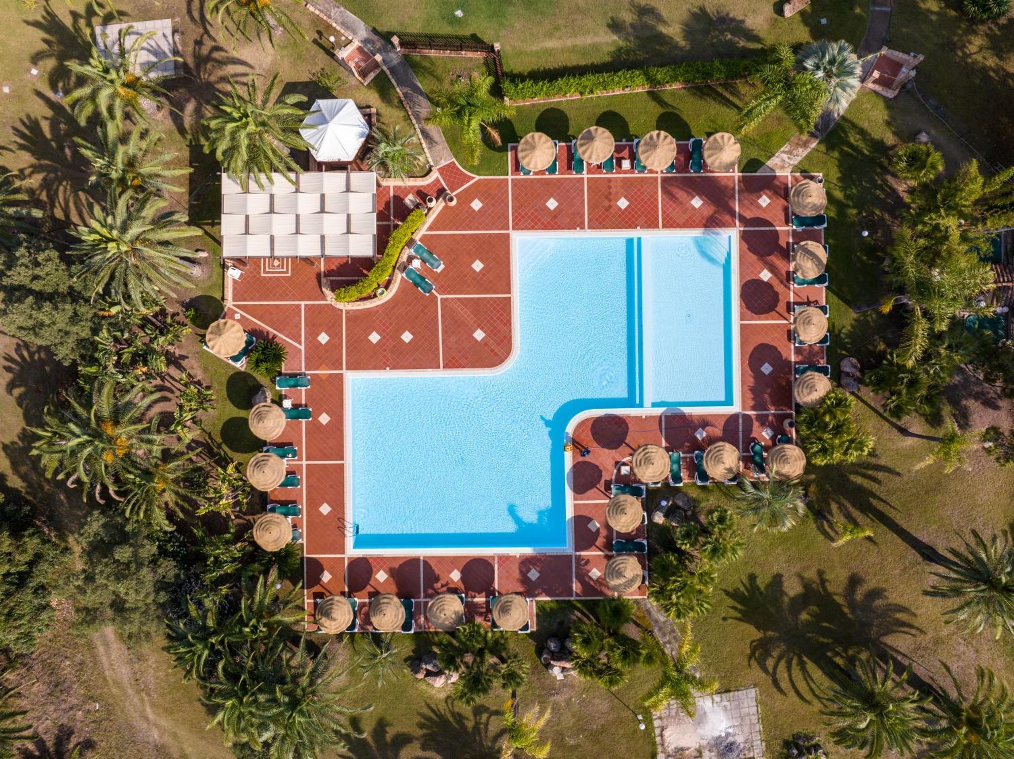 Baia Delle Palme Beach Santa Margherita di Pula Extérieur photo